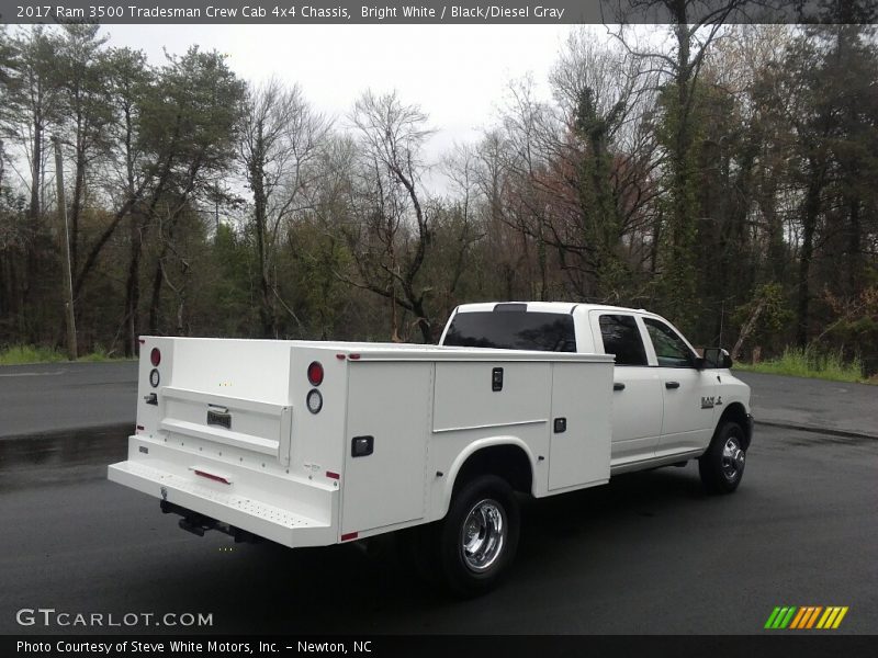 Bright White / Black/Diesel Gray 2017 Ram 3500 Tradesman Crew Cab 4x4 Chassis