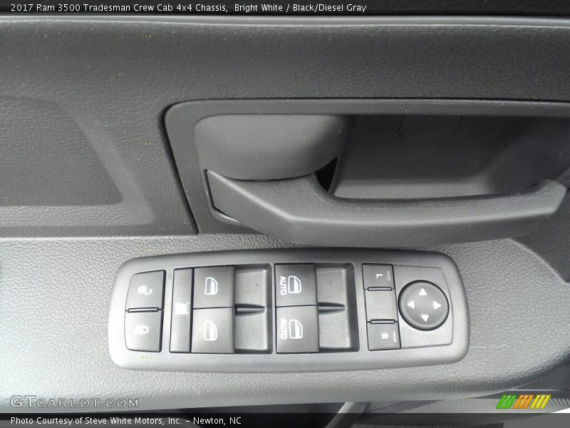 Bright White / Black/Diesel Gray 2017 Ram 3500 Tradesman Crew Cab 4x4 Chassis