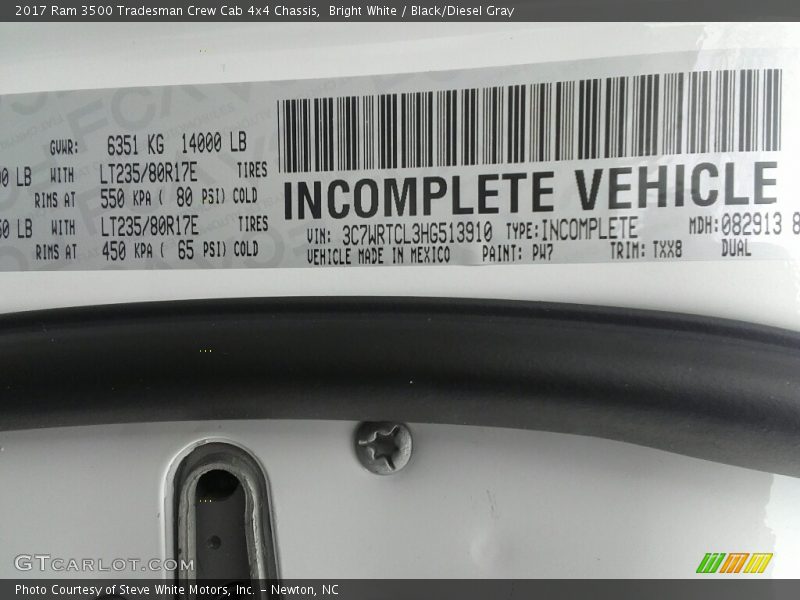 Bright White / Black/Diesel Gray 2017 Ram 3500 Tradesman Crew Cab 4x4 Chassis