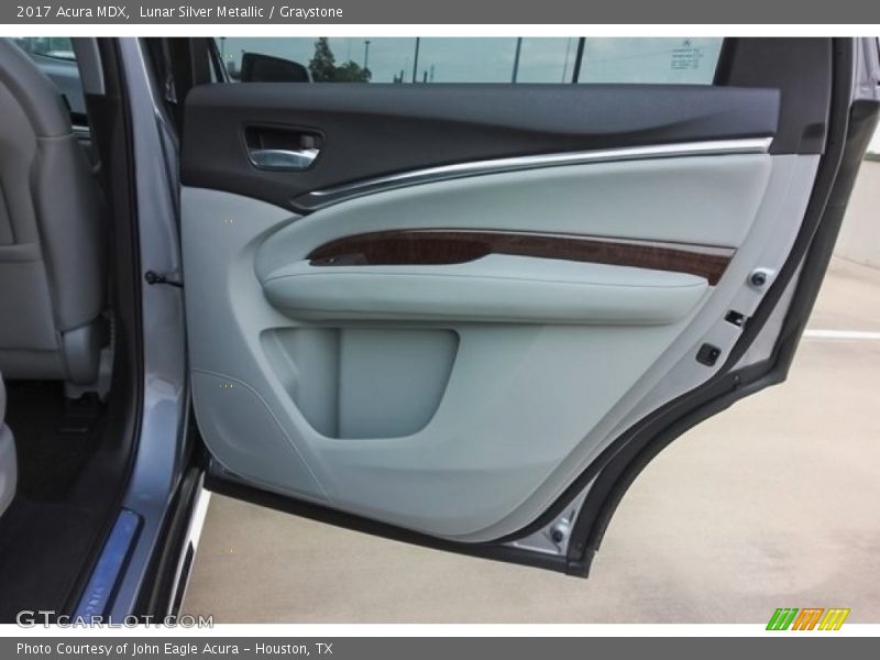 Lunar Silver Metallic / Graystone 2017 Acura MDX