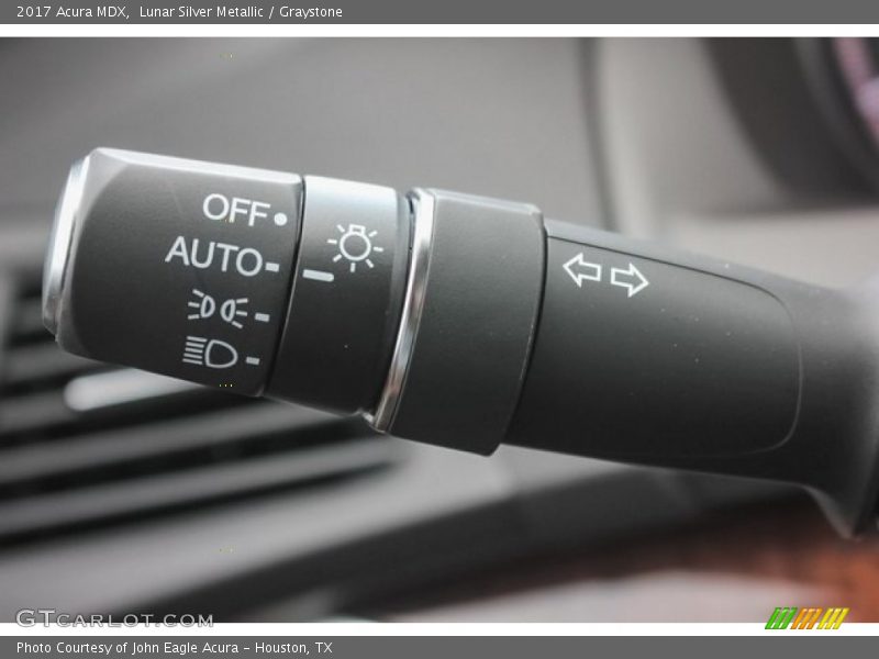 Lunar Silver Metallic / Graystone 2017 Acura MDX