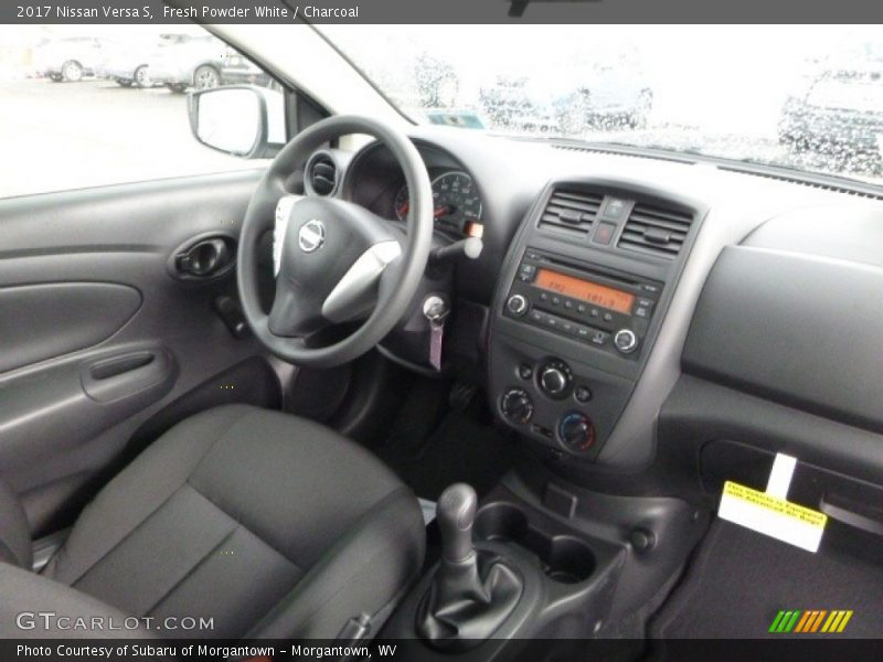 Fresh Powder White / Charcoal 2017 Nissan Versa S