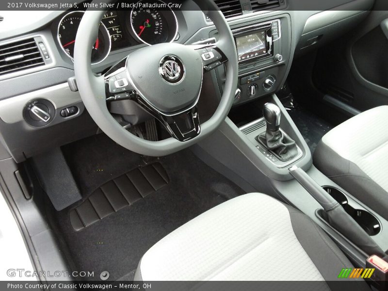 White Silver / Black/Palladium Gray 2017 Volkswagen Jetta S