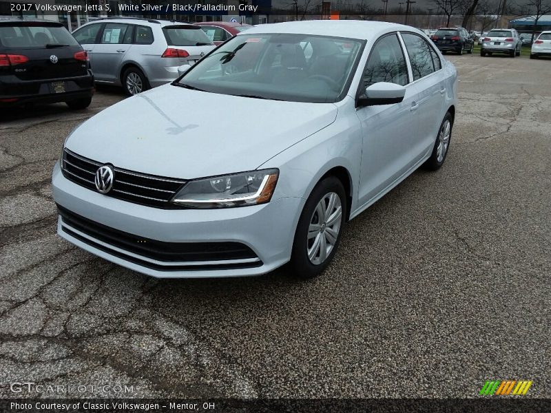 White Silver / Black/Palladium Gray 2017 Volkswagen Jetta S