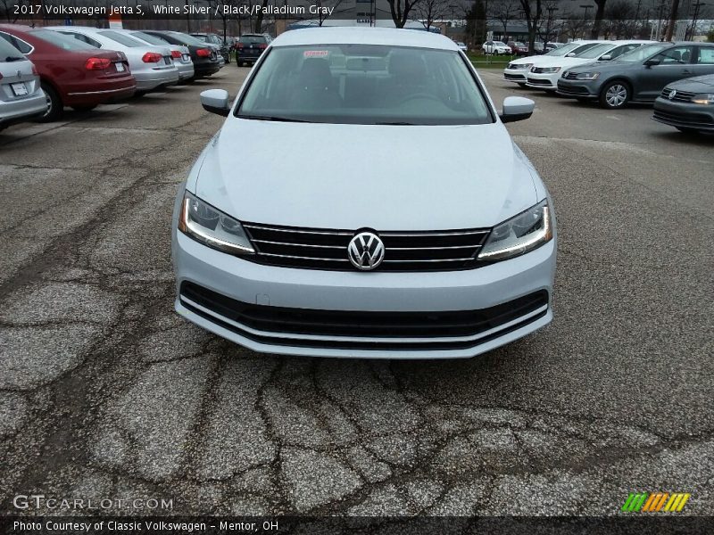 White Silver / Black/Palladium Gray 2017 Volkswagen Jetta S