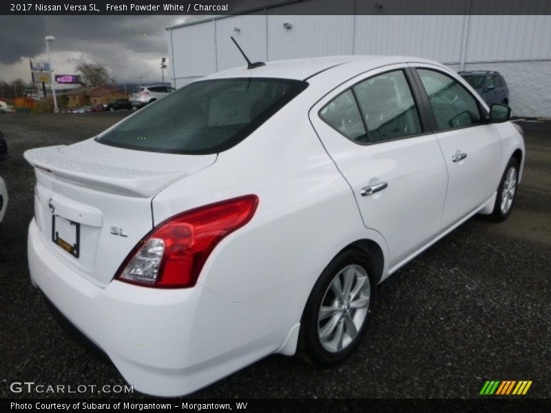 Fresh Powder White / Charcoal 2017 Nissan Versa SL
