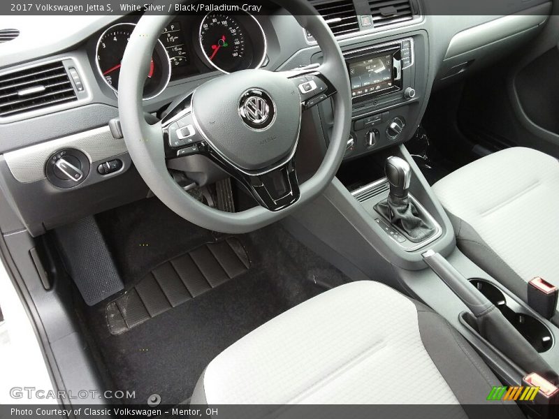 White Silver / Black/Palladium Gray 2017 Volkswagen Jetta S