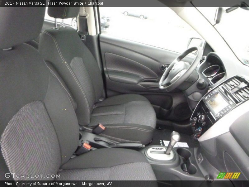 Fresh Powder White / Charcoal 2017 Nissan Versa SL