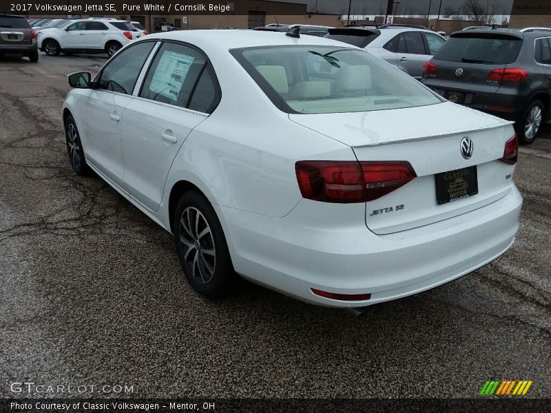 Pure White / Cornsilk Beige 2017 Volkswagen Jetta SE