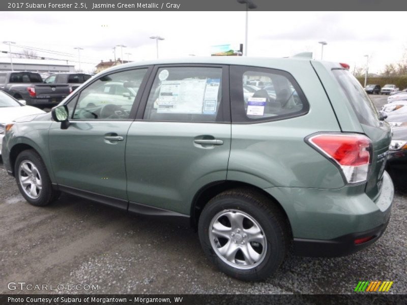 Jasmine Green Metallic / Gray 2017 Subaru Forester 2.5i