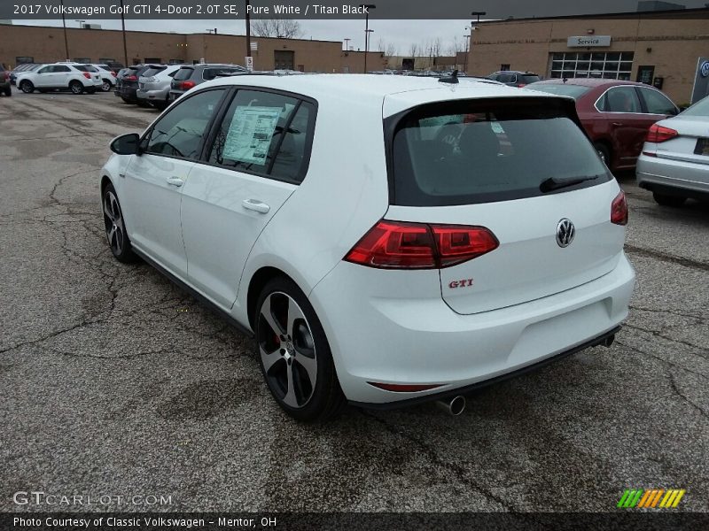 Pure White / Titan Black 2017 Volkswagen Golf GTI 4-Door 2.0T SE