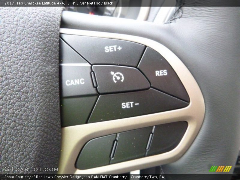 Billet Silver Metallic / Black 2017 Jeep Cherokee Latitude 4x4