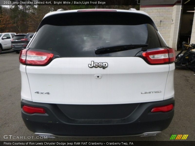 Bright White / Black/Light Frost Beige 2017 Jeep Cherokee Limited 4x4