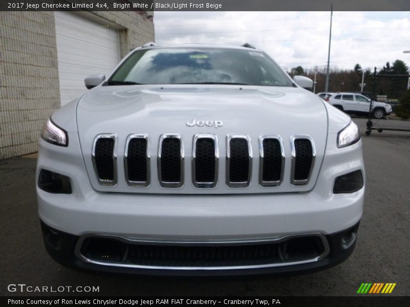 Bright White / Black/Light Frost Beige 2017 Jeep Cherokee Limited 4x4