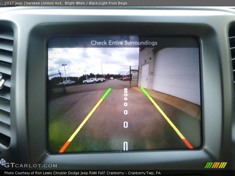 Bright White / Black/Light Frost Beige 2017 Jeep Cherokee Limited 4x4