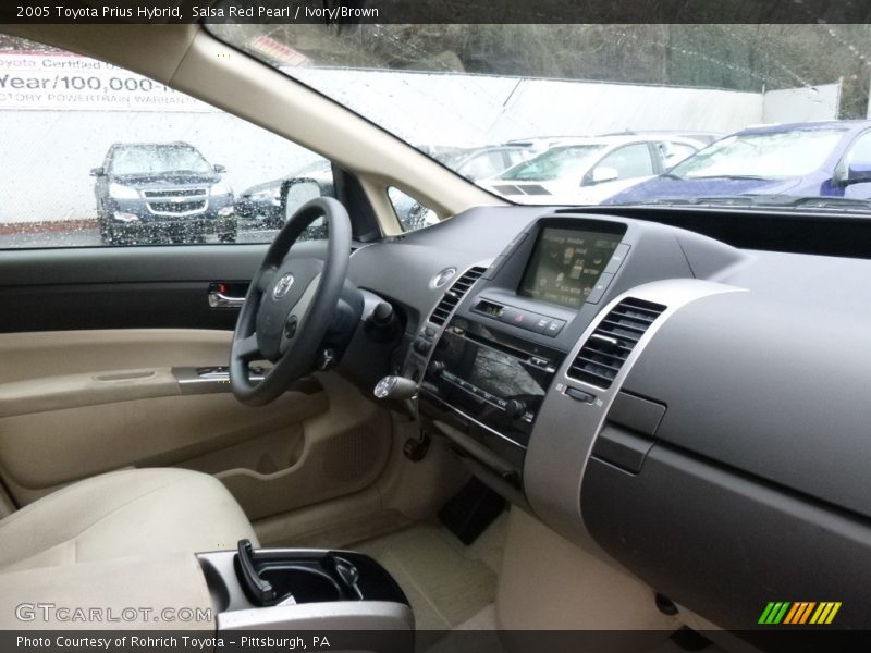 Salsa Red Pearl / Ivory/Brown 2005 Toyota Prius Hybrid