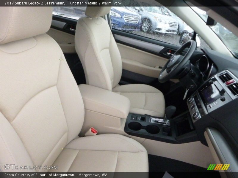 Tungsten Metallic / Warm Ivory 2017 Subaru Legacy 2.5i Premium