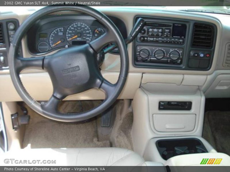 Summit White / Neutral/Shale 2002 GMC Yukon SLT 4x4