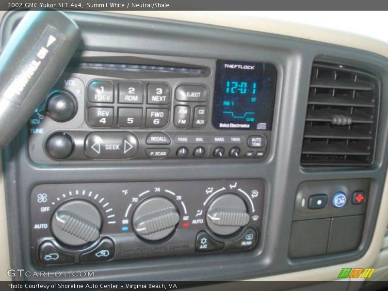 Summit White / Neutral/Shale 2002 GMC Yukon SLT 4x4