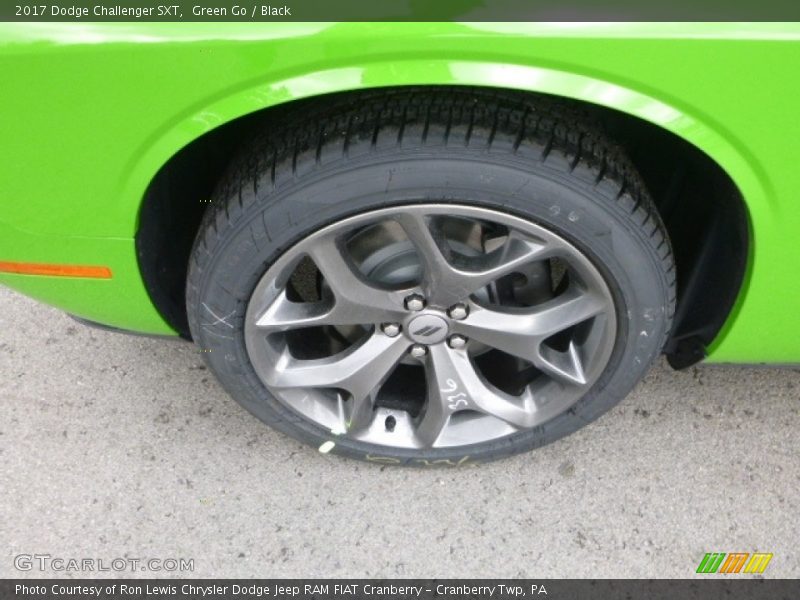 Green Go / Black 2017 Dodge Challenger SXT