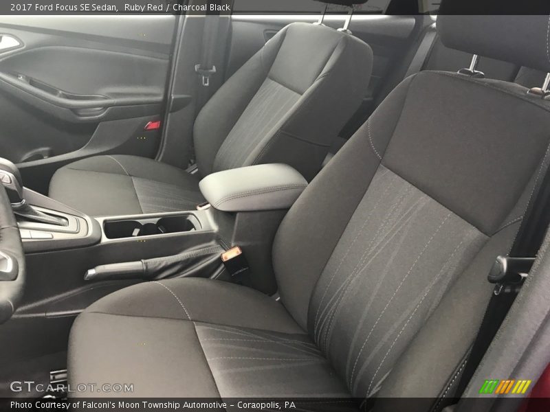 Ruby Red / Charcoal Black 2017 Ford Focus SE Sedan