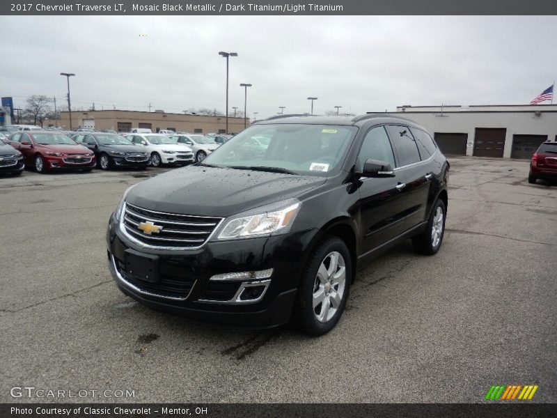 Mosaic Black Metallic / Dark Titanium/Light Titanium 2017 Chevrolet Traverse LT