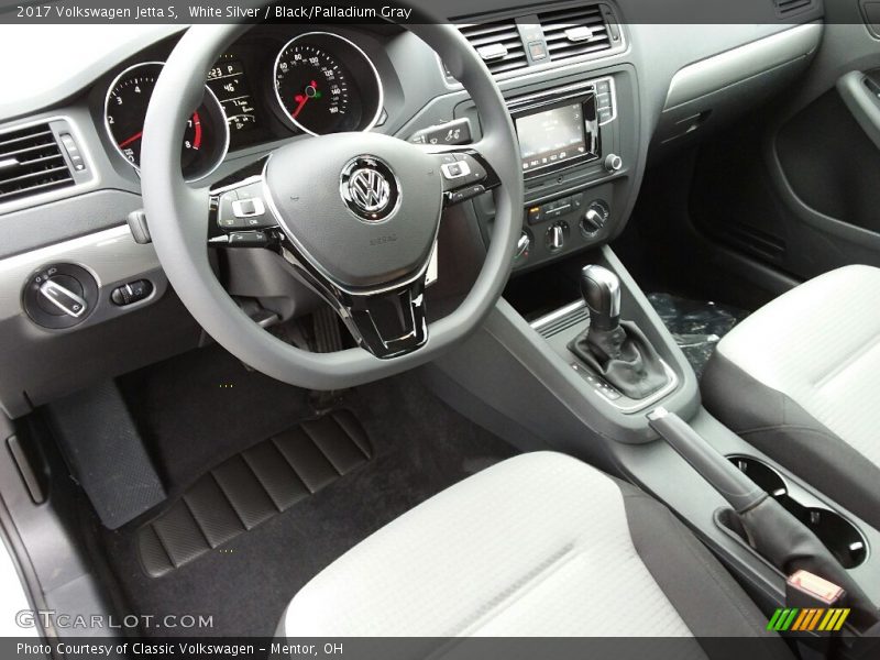 White Silver / Black/Palladium Gray 2017 Volkswagen Jetta S