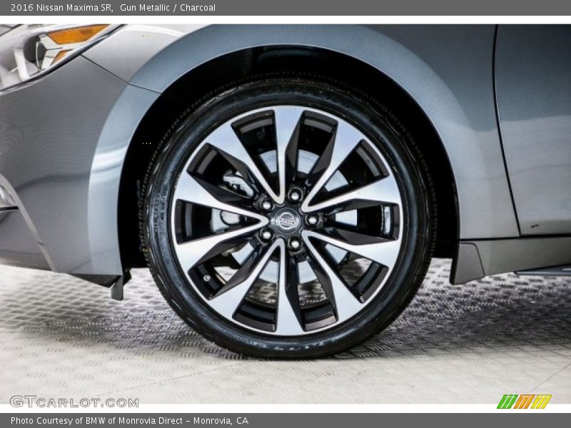 Gun Metallic / Charcoal 2016 Nissan Maxima SR
