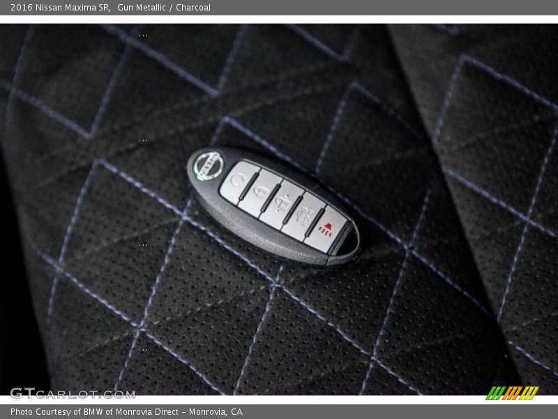 Gun Metallic / Charcoal 2016 Nissan Maxima SR