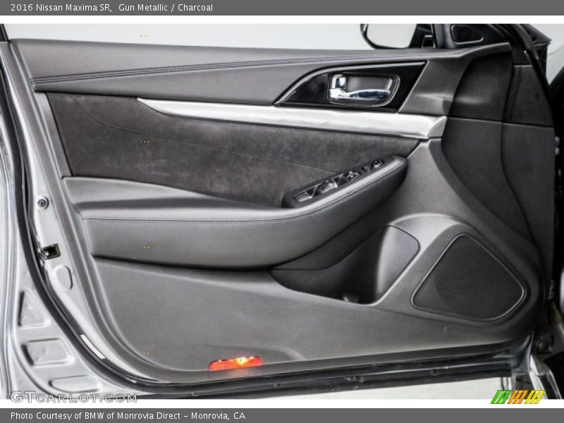 Gun Metallic / Charcoal 2016 Nissan Maxima SR