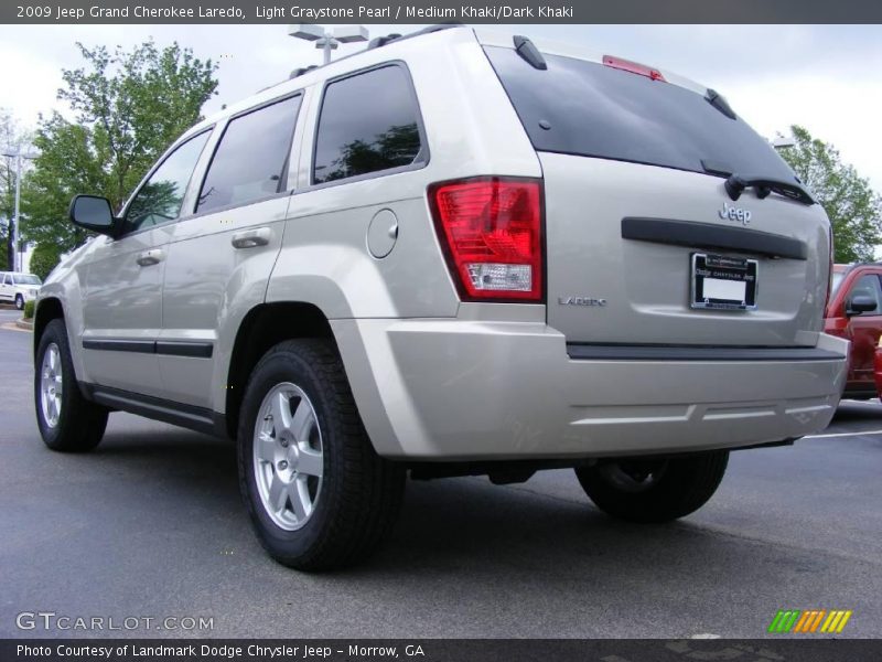 Light Graystone Pearl / Medium Khaki/Dark Khaki 2009 Jeep Grand Cherokee Laredo