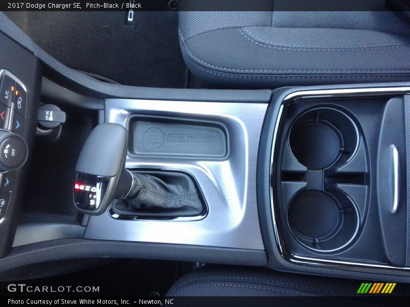 Pitch-Black / Black 2017 Dodge Charger SE