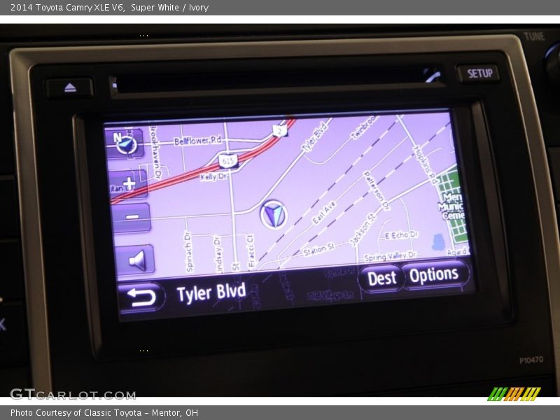 Super White / Ivory 2014 Toyota Camry XLE V6
