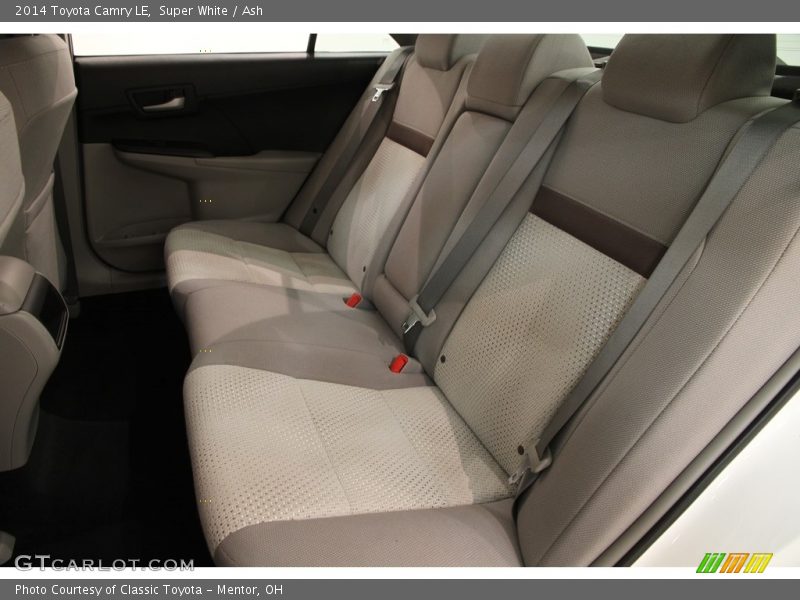 Super White / Ash 2014 Toyota Camry LE