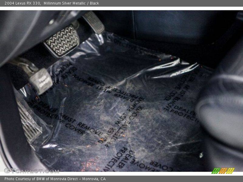 Millinnium Silver Metallic / Black 2004 Lexus RX 330