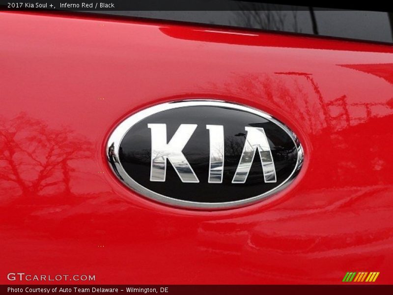 Inferno Red / Black 2017 Kia Soul +