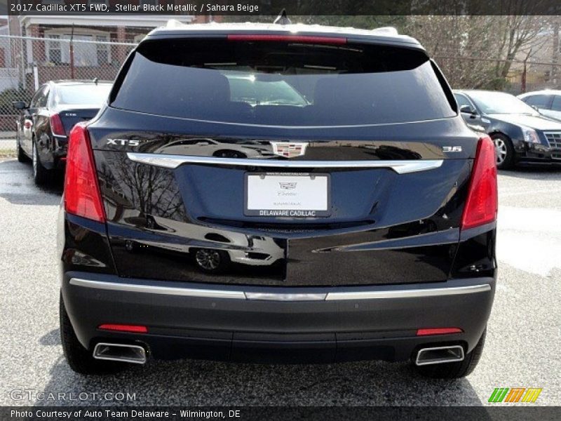 Stellar Black Metallic / Sahara Beige 2017 Cadillac XT5 FWD