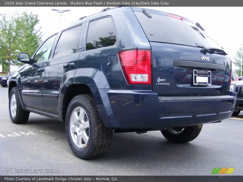 Modern Blue Pearl / Medium Slate Gray/Dark Slate Gray 2009 Jeep Grand Cherokee Laredo