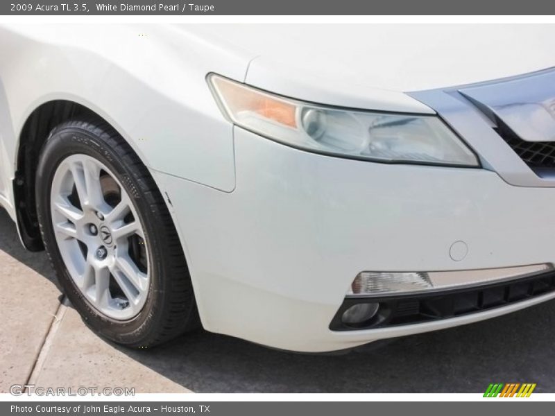 White Diamond Pearl / Taupe 2009 Acura TL 3.5