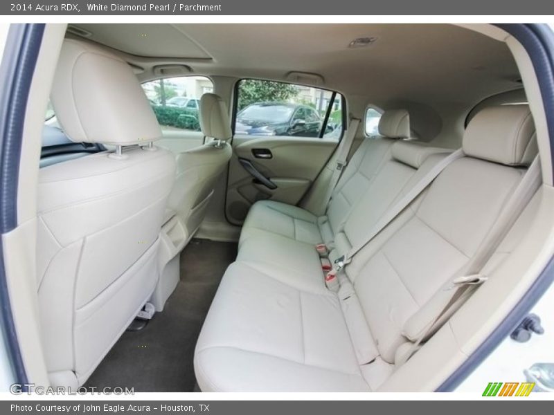 White Diamond Pearl / Parchment 2014 Acura RDX