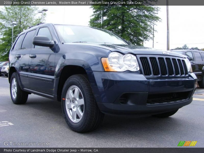 Modern Blue Pearl / Medium Slate Gray/Dark Slate Gray 2009 Jeep Grand Cherokee Laredo