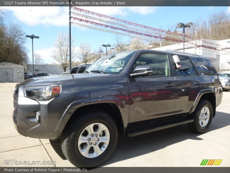 Magnetic Gray Metallic / Black 2017 Toyota 4Runner SR5 Premium 4x4