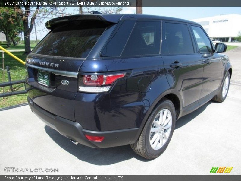 Loire Blue / Espresso/Almond 2017 Land Rover Range Rover Sport SE
