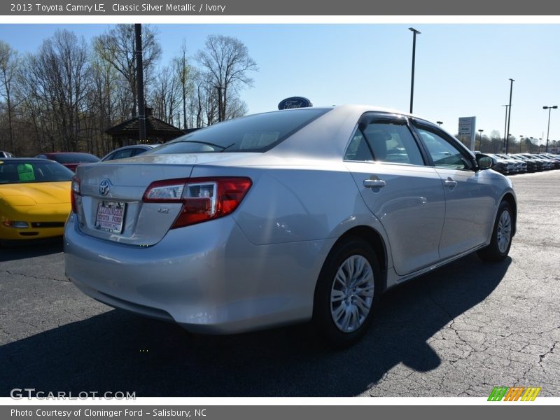Classic Silver Metallic / Ivory 2013 Toyota Camry LE