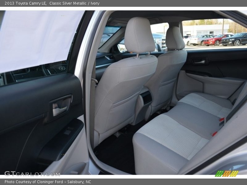 Classic Silver Metallic / Ivory 2013 Toyota Camry LE