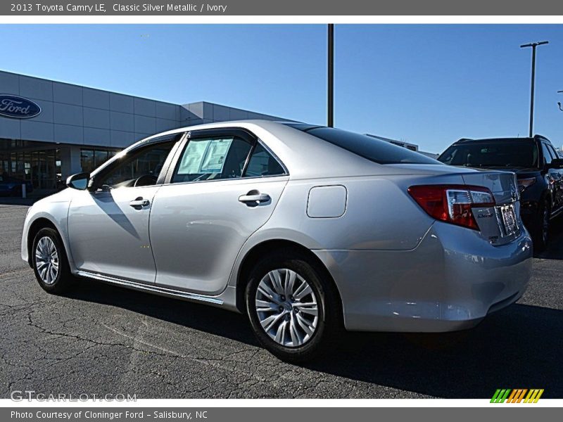 Classic Silver Metallic / Ivory 2013 Toyota Camry LE