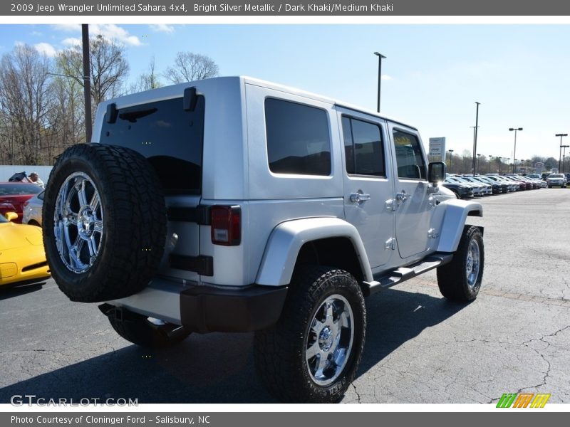 Bright Silver Metallic / Dark Khaki/Medium Khaki 2009 Jeep Wrangler Unlimited Sahara 4x4