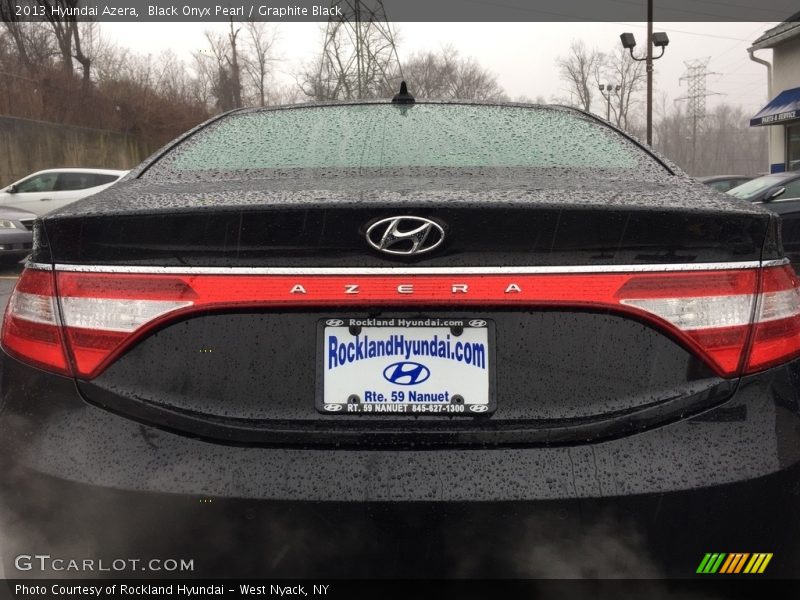 Black Onyx Pearl / Graphite Black 2013 Hyundai Azera