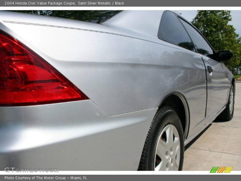 Satin Silver Metallic / Black 2004 Honda Civic Value Package Coupe