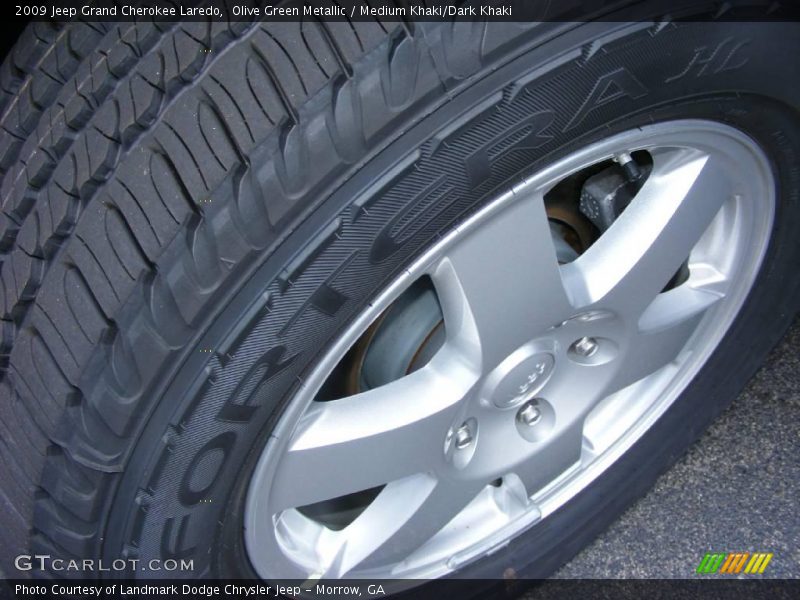 Olive Green Metallic / Medium Khaki/Dark Khaki 2009 Jeep Grand Cherokee Laredo